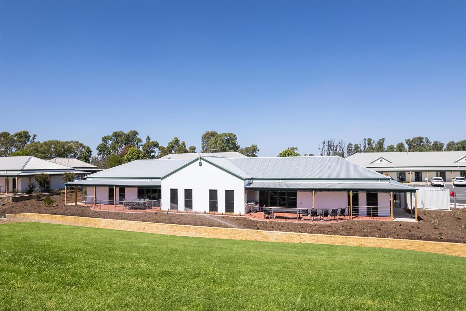 Yarrawonga Mulwala Golf Club Hotel Buitenkant foto The new hospital at Wagga Wagga