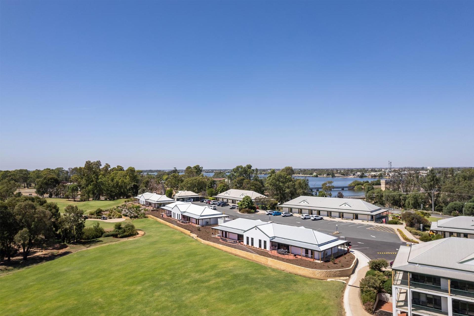 Yarrawonga Mulwala Golf Club Hotel Buitenkant foto The Lakes College, 2017