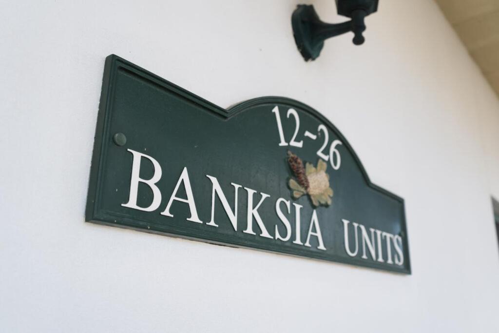 Yarrawonga Mulwala Golf Club Hotel Buitenkant foto Banksia Units